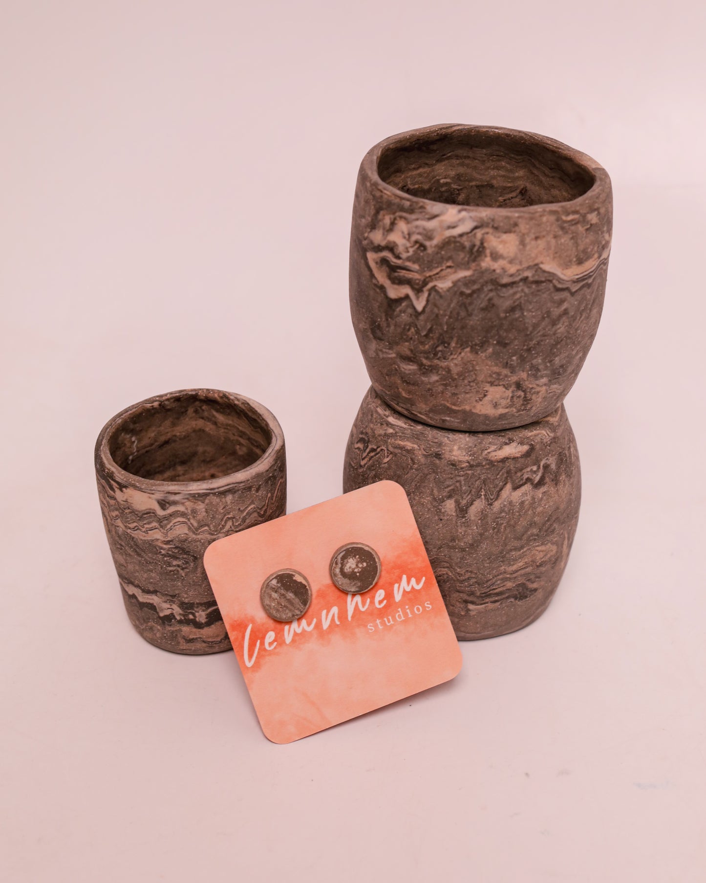 handbuilt marbled black-light buff-white cups