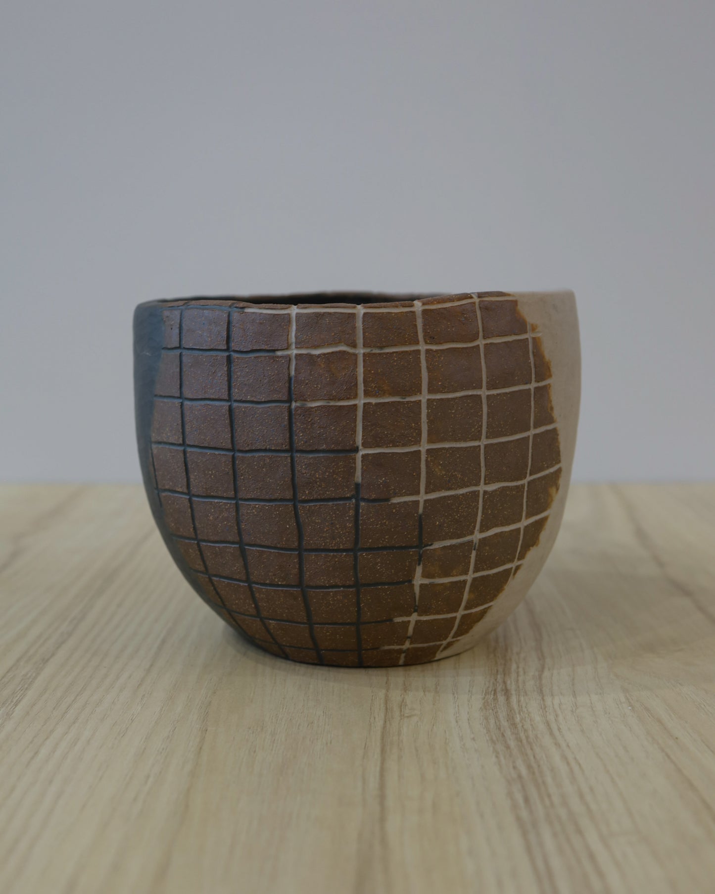 FW’25 - beyond duality series - planter no. 1