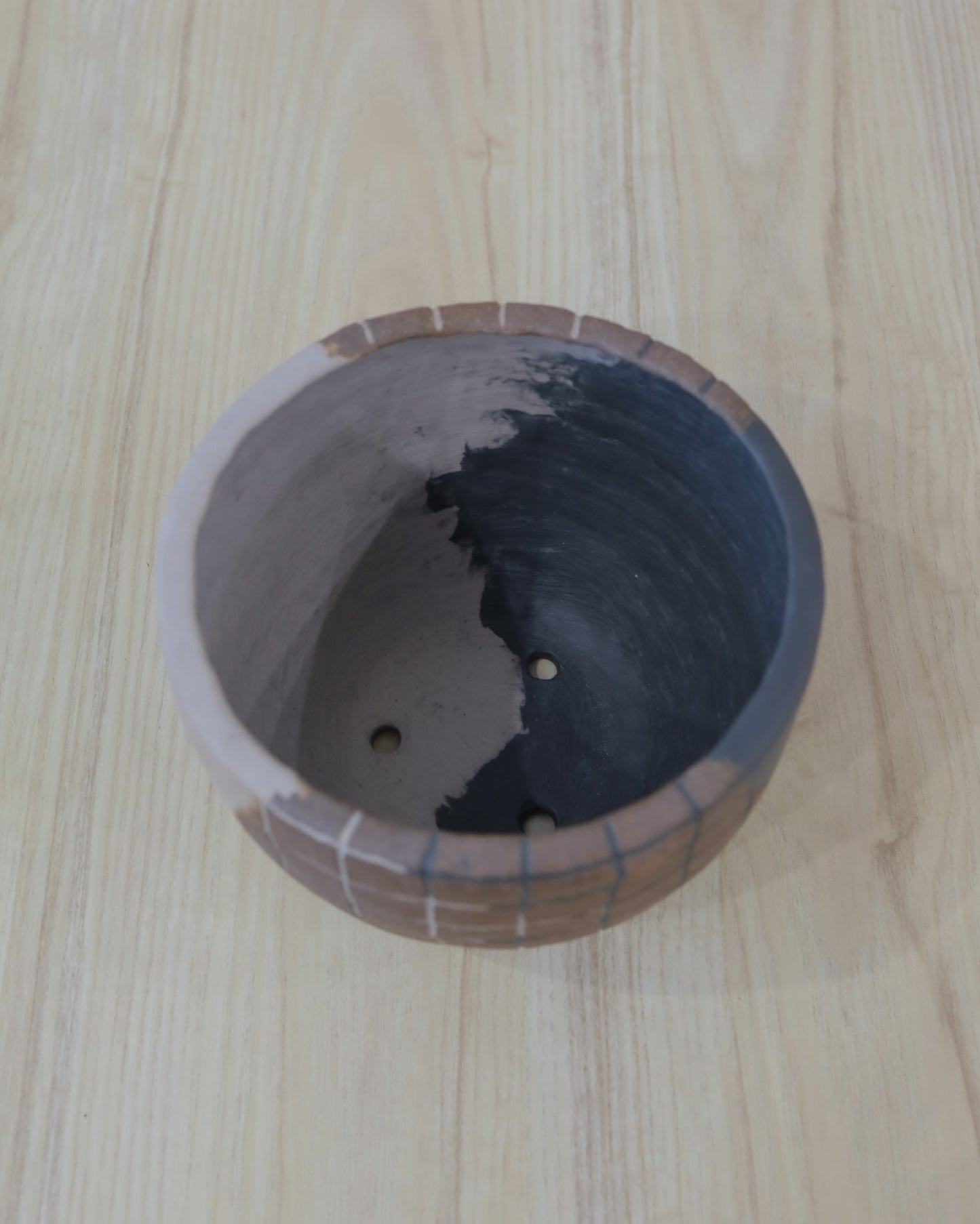 FW’25 - beyond duality series - planter no. 1